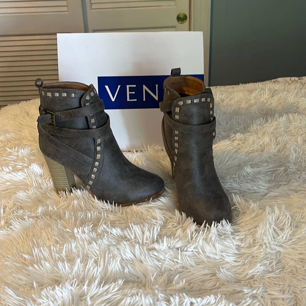 Venus Boots. Worn twice, like new. Gray with Natural Heel and Trimming.
